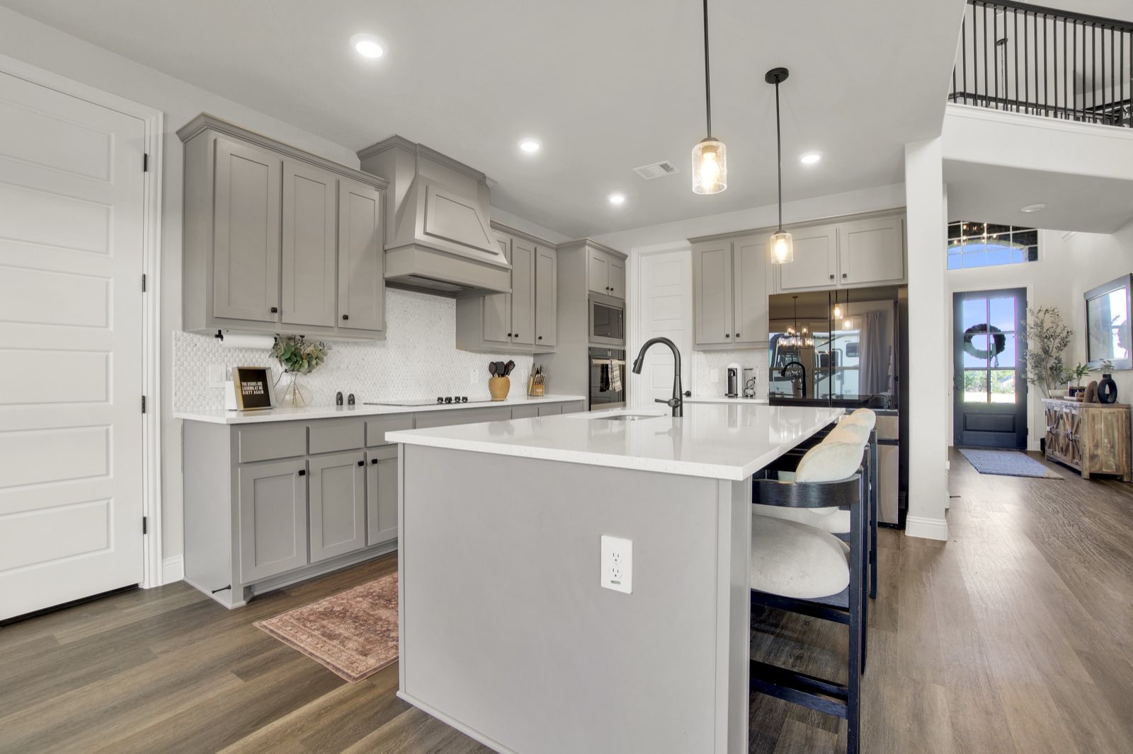 Kitchen with island, finished in natural light, Ellis County