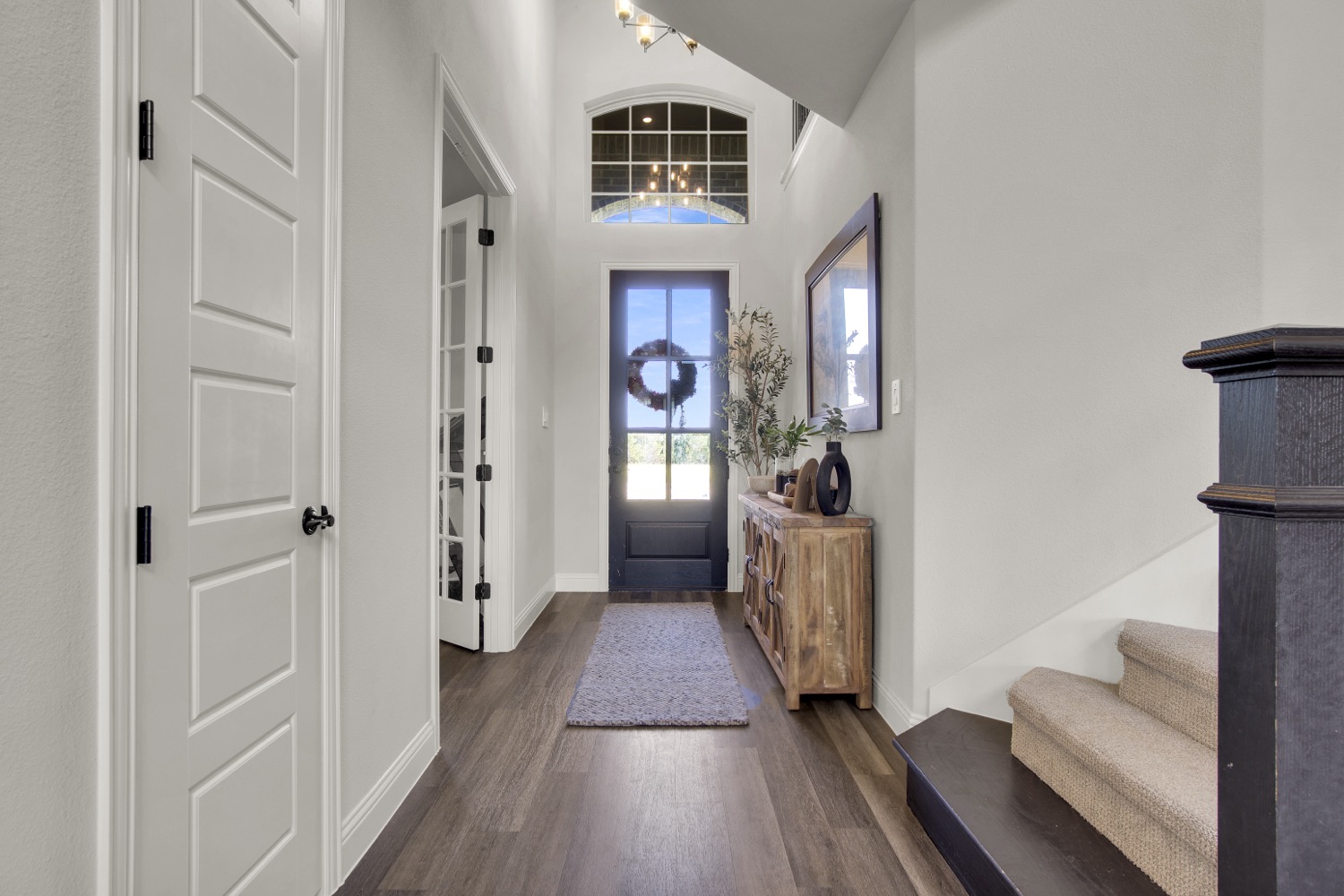 Foyer entry